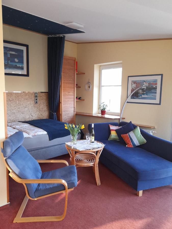 Hafenblick-City Apartment Husum ภายนอก รูปภาพ