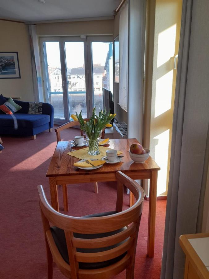 Hafenblick-City Apartment Husum ภายนอก รูปภาพ